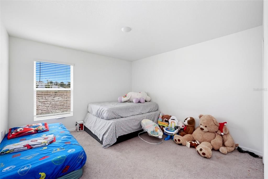 For Sale: $280,000 (4 beds, 2 baths, 1819 Square Feet)