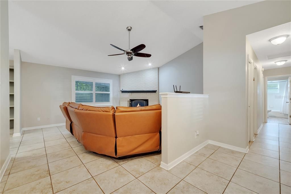 For Rent: $2,700 (3 beds, 2 baths, 1602 Square Feet)