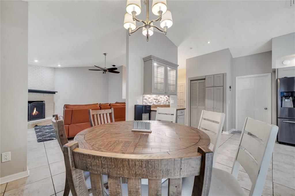 For Rent: $2,700 (3 beds, 2 baths, 1602 Square Feet)