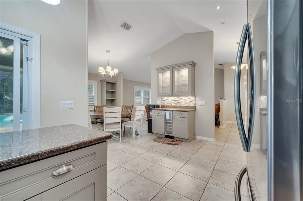 For Rent: $2,700 (3 beds, 2 baths, 1602 Square Feet)