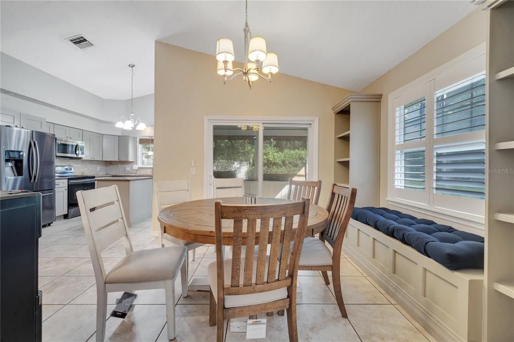 For Rent: $2,700 (3 beds, 2 baths, 1602 Square Feet)