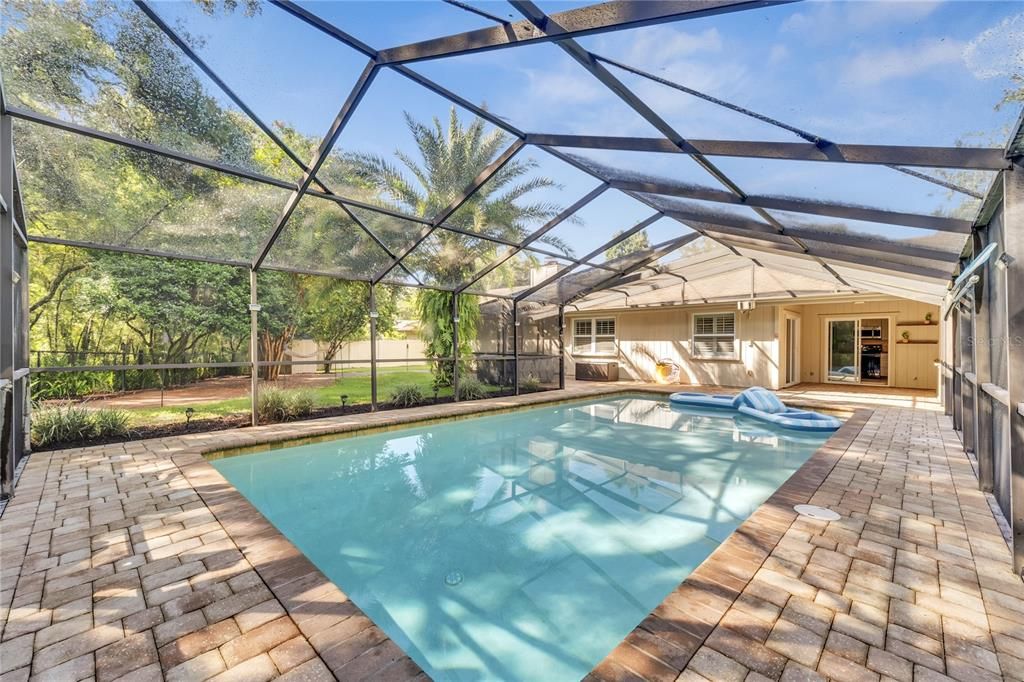 For Rent: $2,700 (3 beds, 2 baths, 1602 Square Feet)