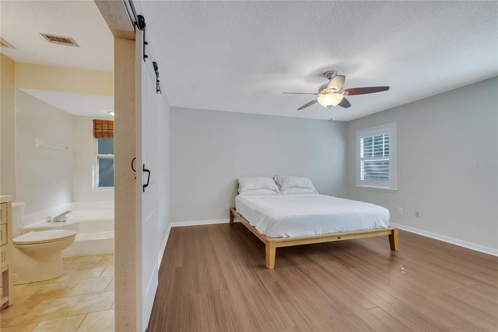 For Rent: $2,700 (3 beds, 2 baths, 1602 Square Feet)