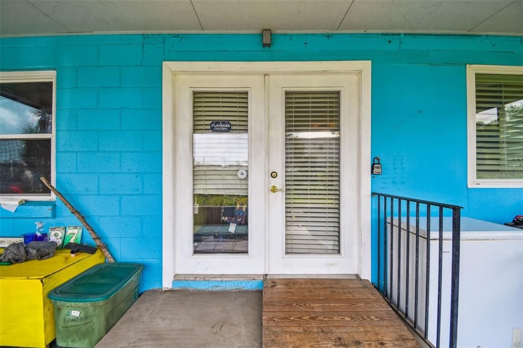 На продажу: $235,000 (2 спален, 2 ванн, 1292 Квадратных фут)