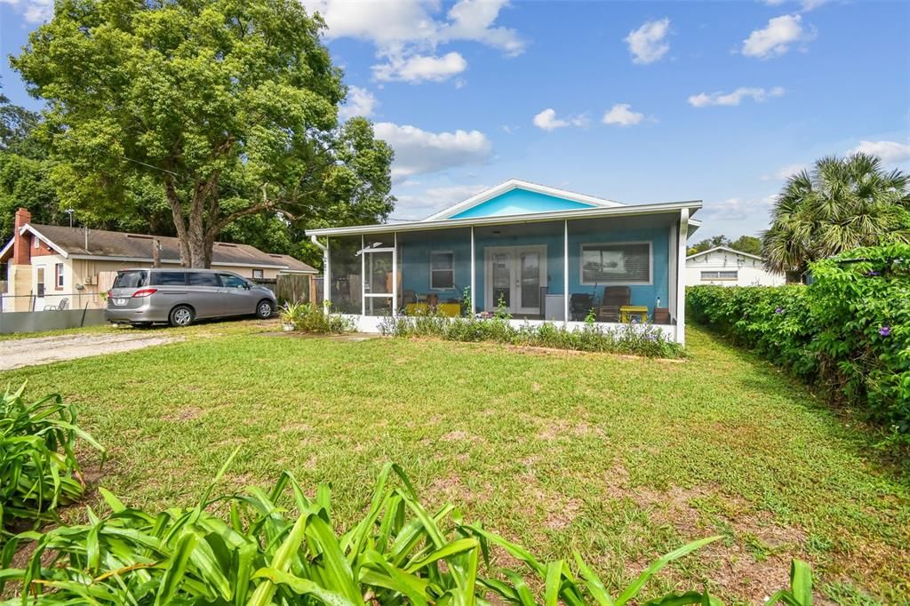 На продажу: $235,000 (2 спален, 2 ванн, 1292 Квадратных фут)