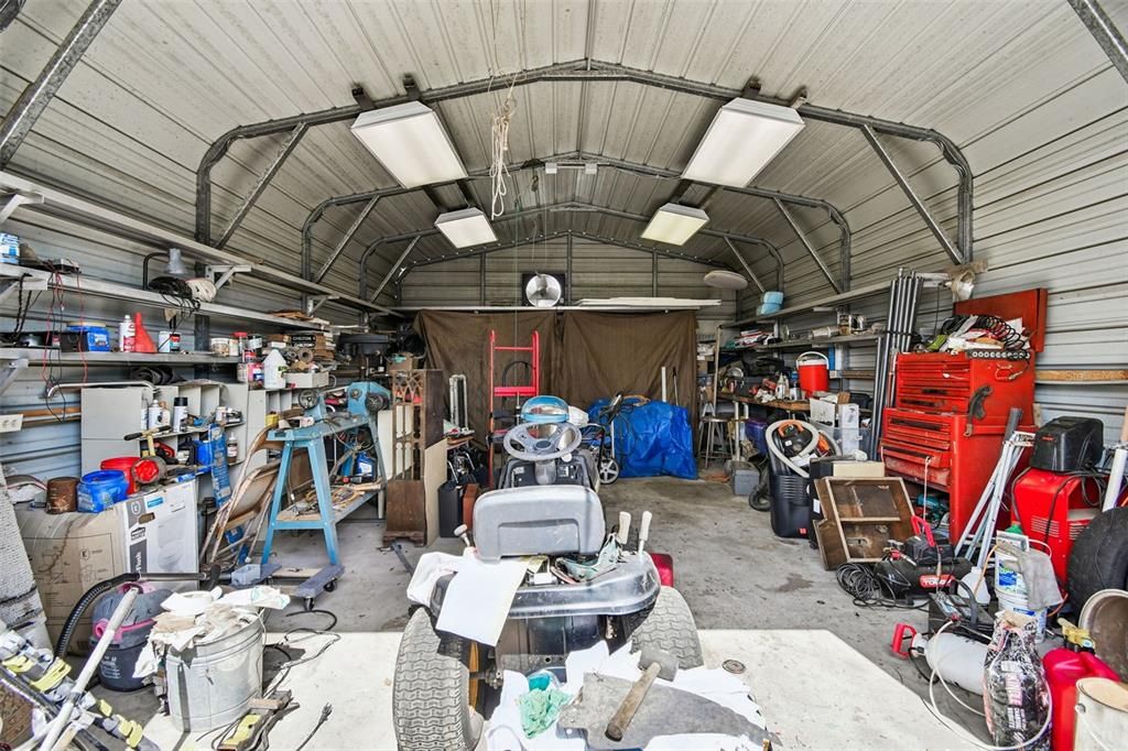 На продажу: $235,000 (2 спален, 2 ванн, 1292 Квадратных фут)