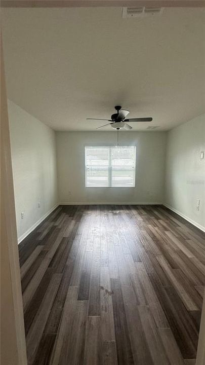 For Rent: $3,400 (5 beds, 2 baths, 2905 Square Feet)