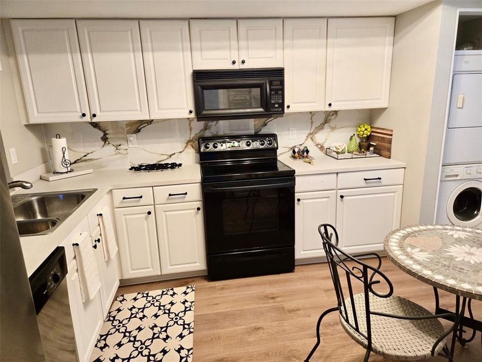 En Renta: $3,900 (3 camas, 2 baños, 1595 Pies cuadrados)