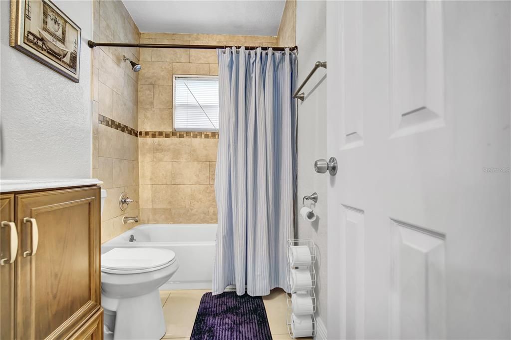 Под контрактом: $239,000 (2 спален, 1 ванн, 852 Квадратных фут)