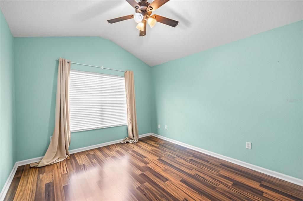 For Sale: $269,000 (3 beds, 2 baths, 1545 Square Feet)