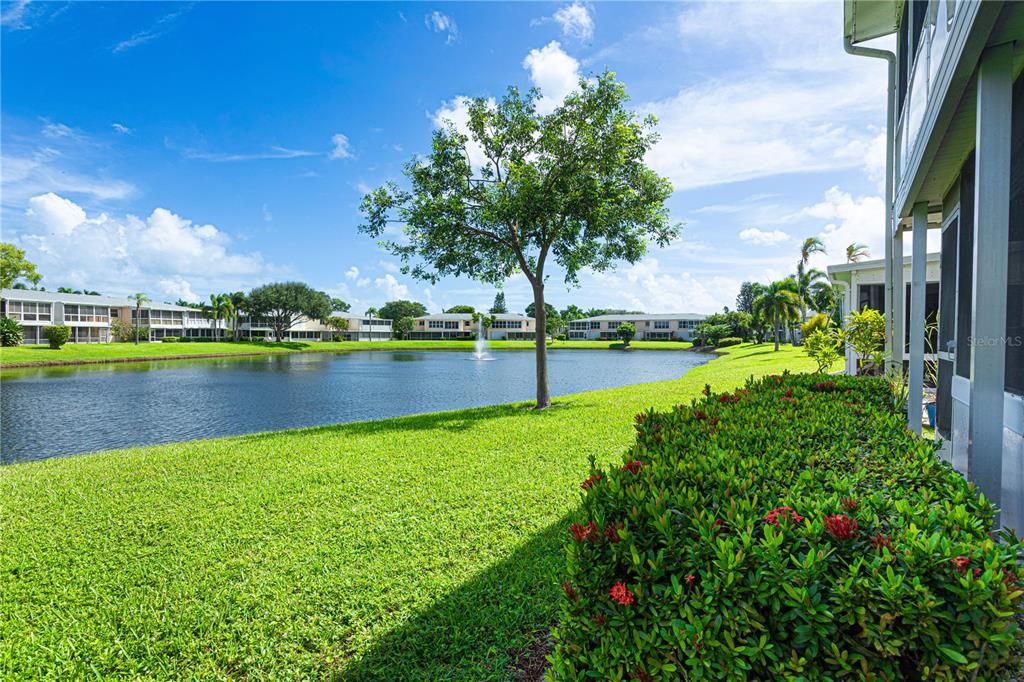 For Sale: $215,000 (2 beds, 2 baths, 1148 Square Feet)