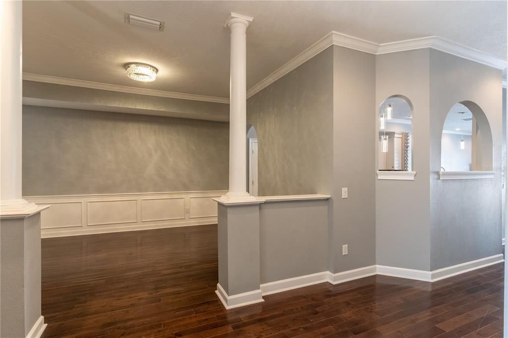 For Sale: $1,330,000 (3 beds, 2 baths, 2998 Square Feet)