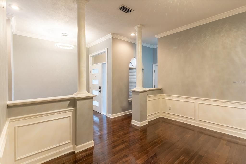 For Sale: $1,330,000 (3 beds, 2 baths, 2998 Square Feet)