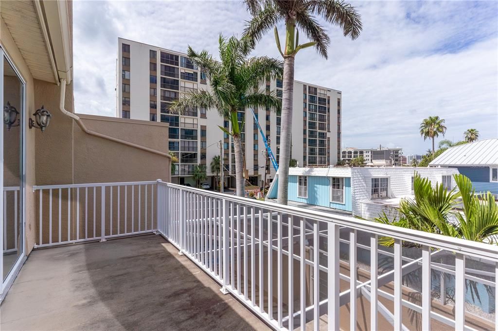 For Sale: $1,330,000 (3 beds, 2 baths, 2998 Square Feet)