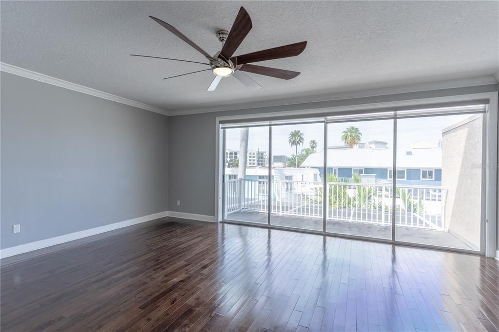 For Sale: $1,330,000 (3 beds, 2 baths, 2998 Square Feet)