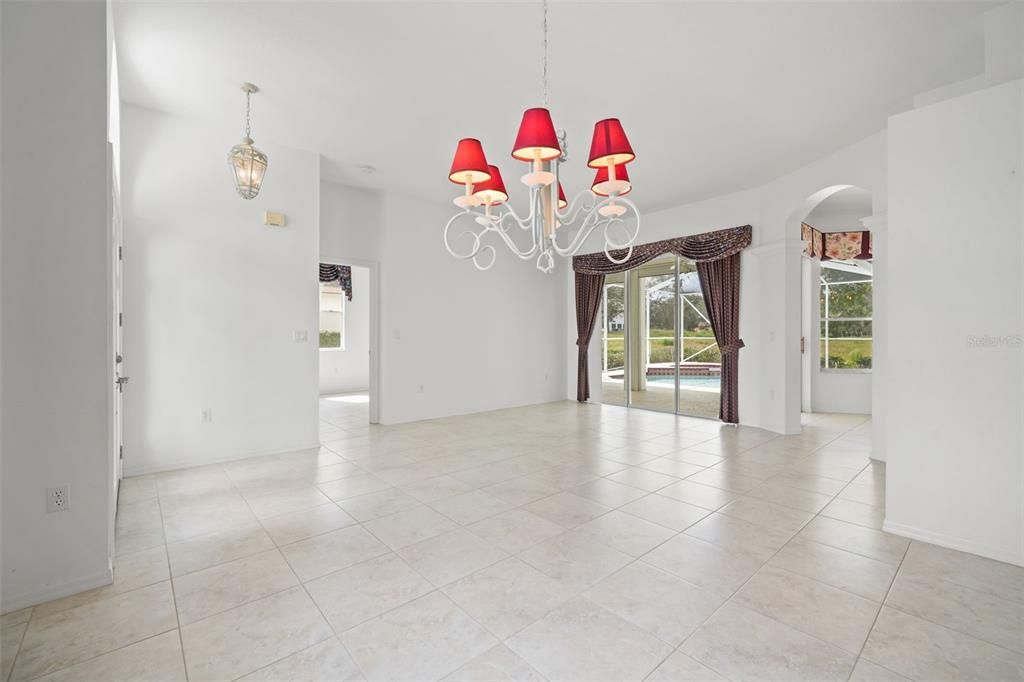 For Sale: $460,000 (4 beds, 3 baths, 2211 Square Feet)