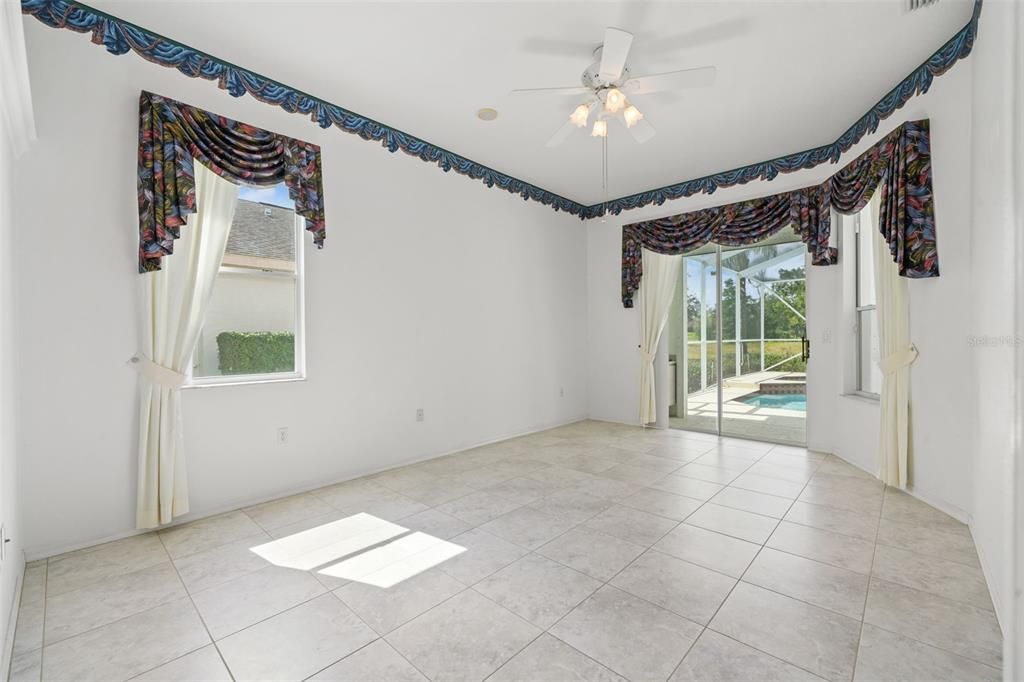 For Sale: $460,000 (4 beds, 3 baths, 2211 Square Feet)