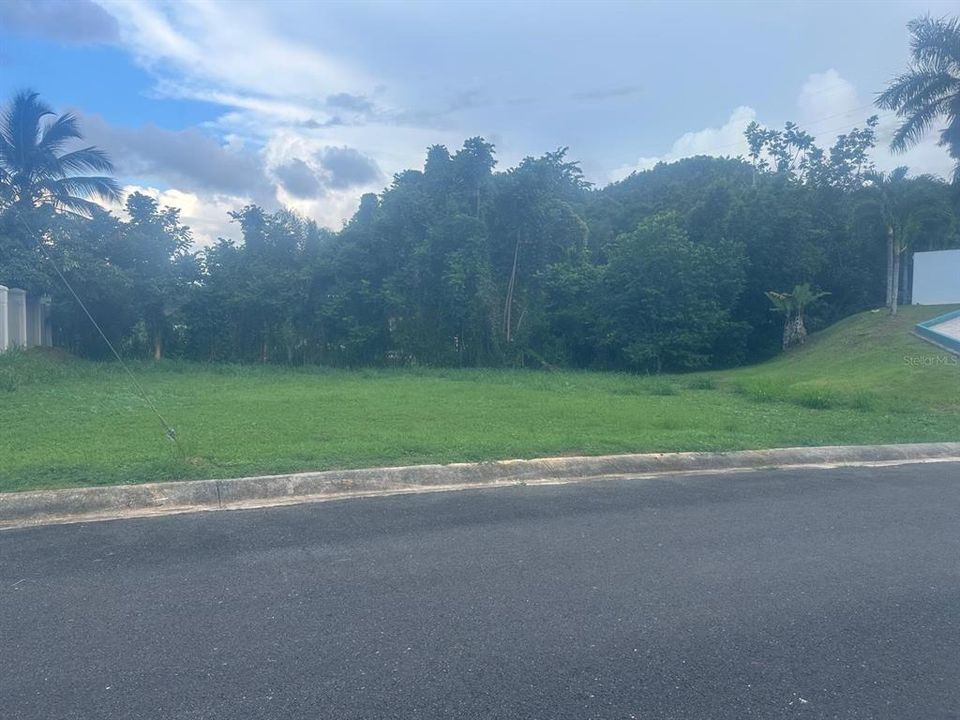 Recently Sold: $70,900 (0.22 acres)
