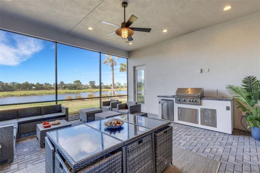 For Rent: $6,200 (3 beds, 4 baths, 3663 Square Feet)