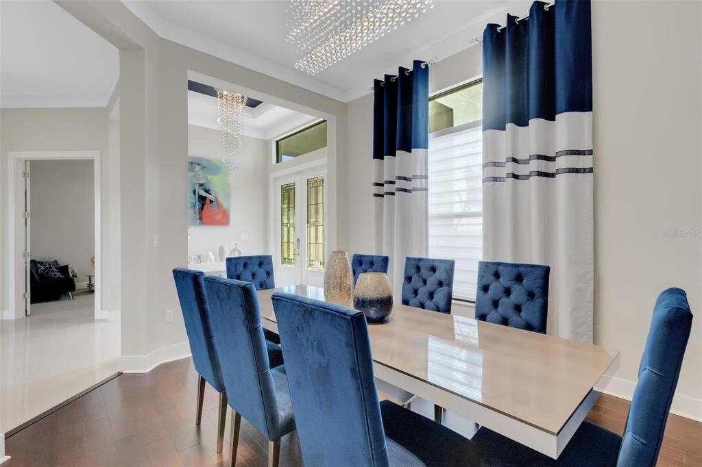 For Rent: $6,200 (3 beds, 4 baths, 3663 Square Feet)