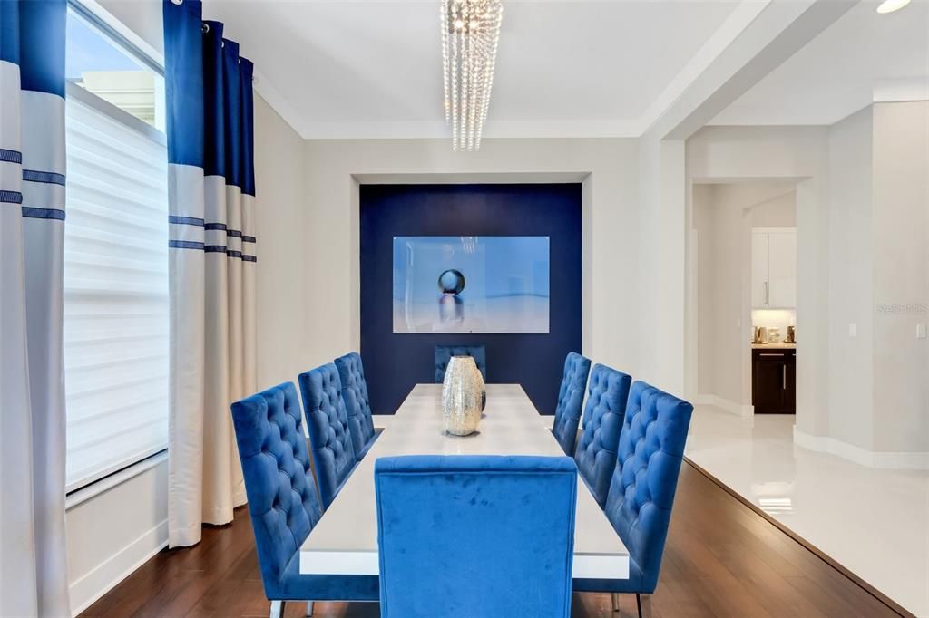 For Rent: $6,200 (3 beds, 4 baths, 3663 Square Feet)