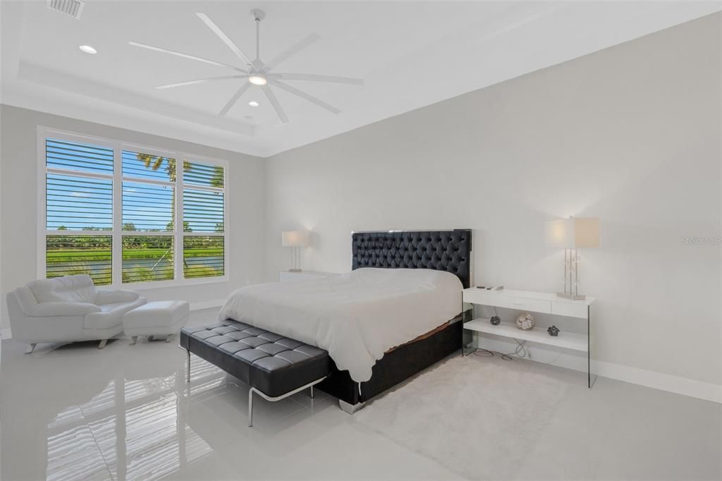 For Rent: $6,200 (3 beds, 4 baths, 3663 Square Feet)