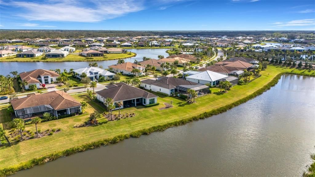 For Rent: $6,200 (3 beds, 4 baths, 3663 Square Feet)