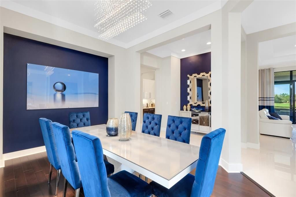 For Rent: $6,200 (3 beds, 4 baths, 3663 Square Feet)