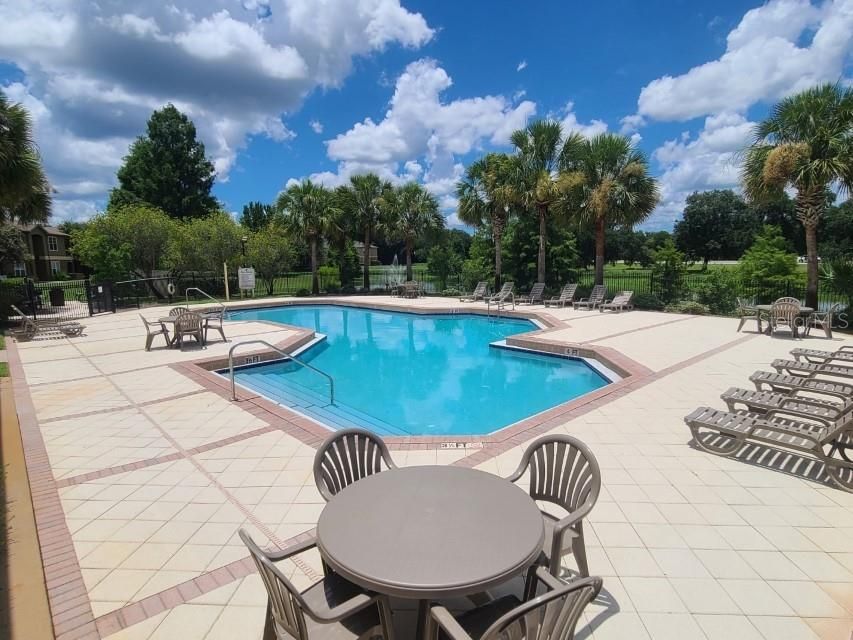 For Rent: $1,700 (3 beds, 2 baths, 1205 Square Feet)