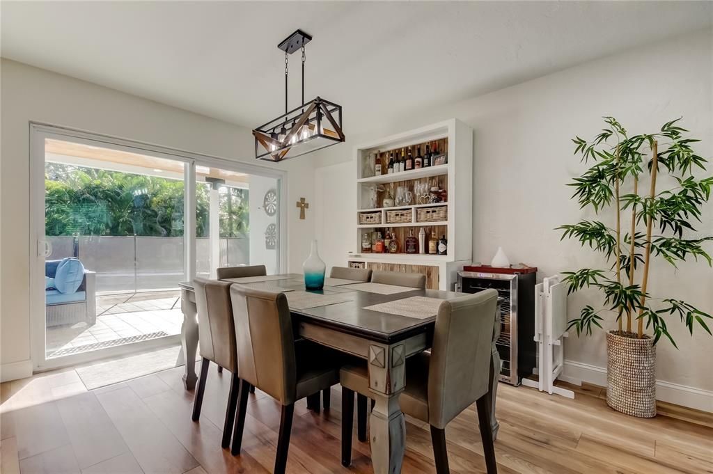 Active With Contract: $730,000 (3 beds, 3 baths, 1848 Square Feet)