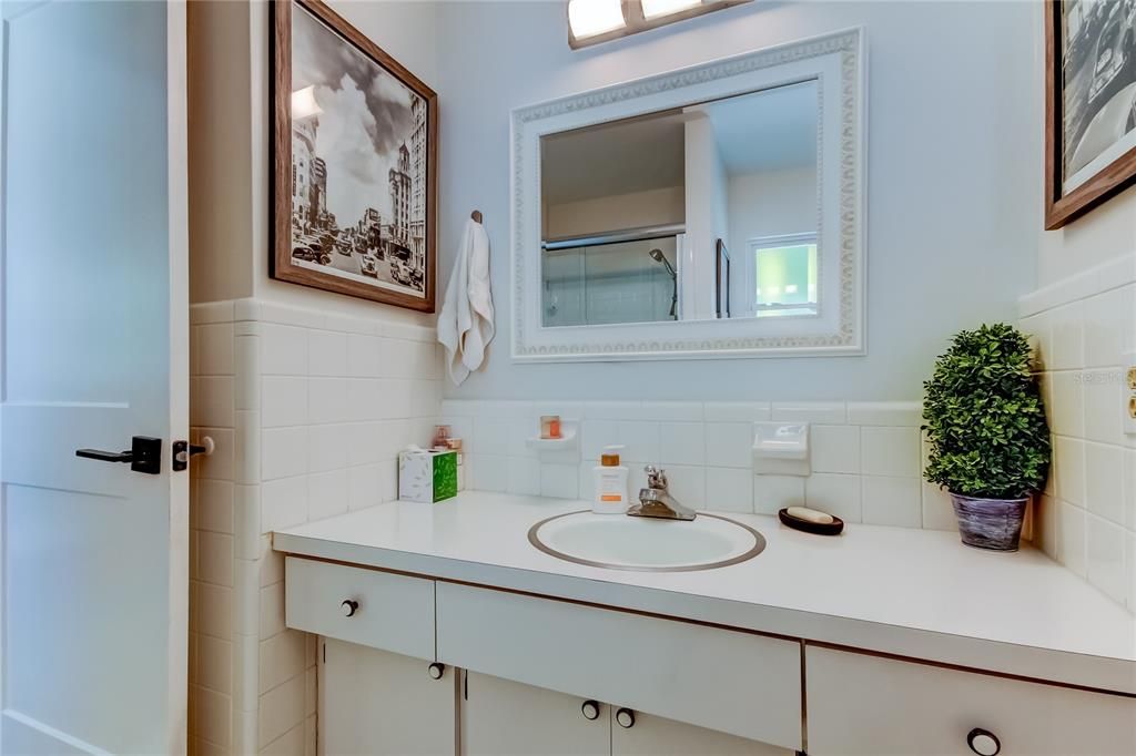 Active With Contract: $730,000 (3 beds, 3 baths, 1848 Square Feet)