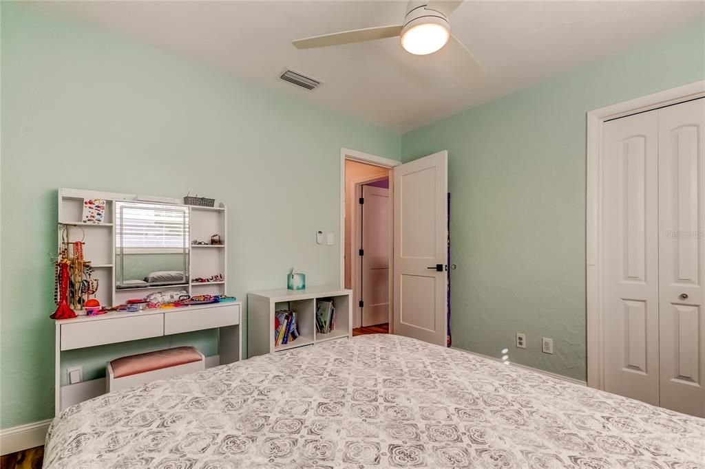 Active With Contract: $730,000 (3 beds, 3 baths, 1848 Square Feet)