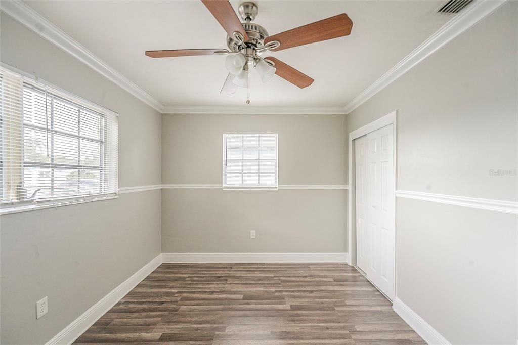 For Sale: $500,000 (3 beds, 2 baths, 1296 Square Feet)