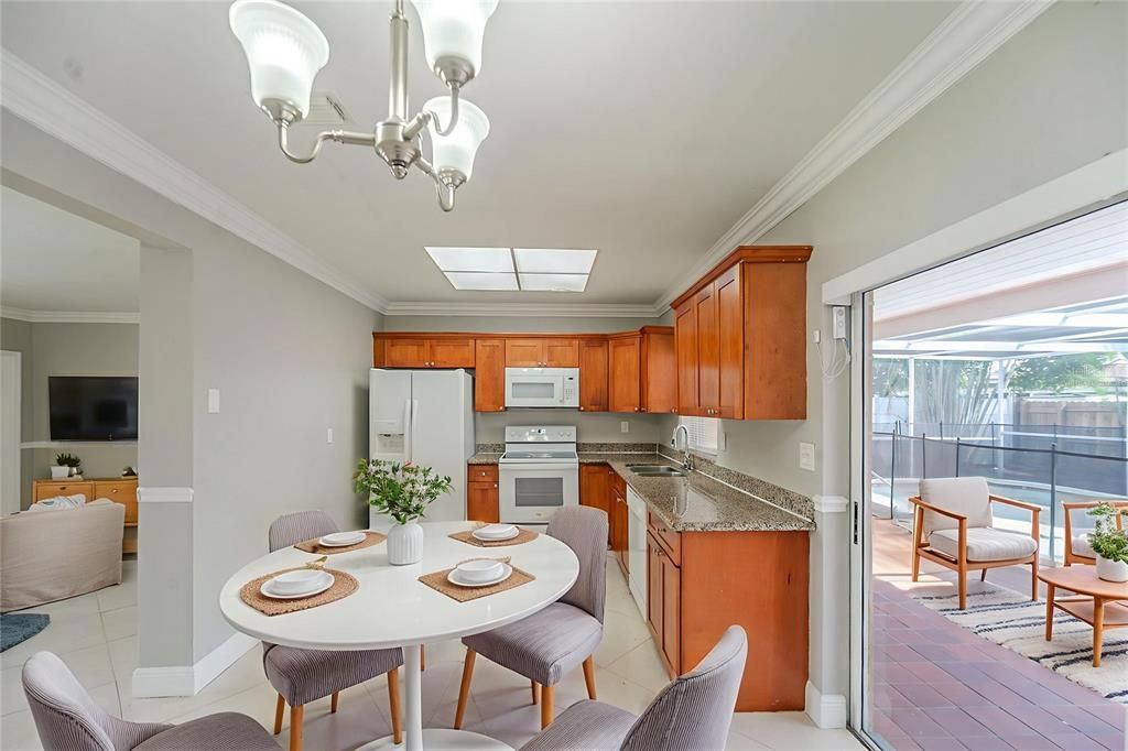 For Sale: $500,000 (3 beds, 2 baths, 1296 Square Feet)