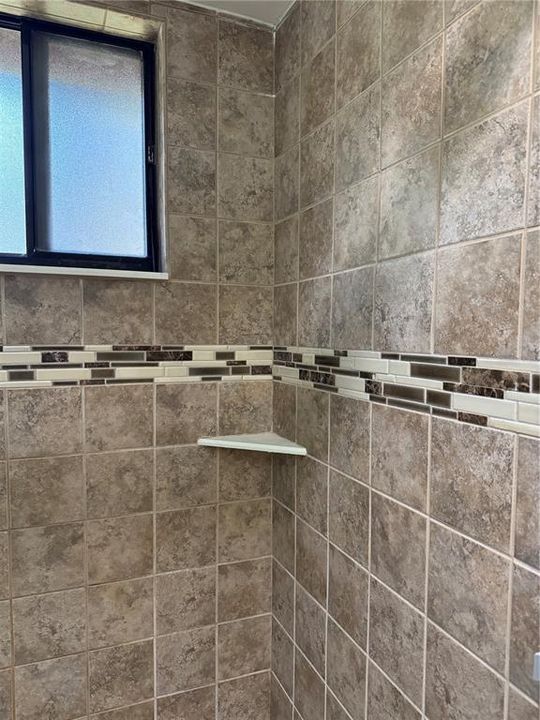 待售: $209,900 (2 贝兹, 2 浴室, 1056 平方英尺)