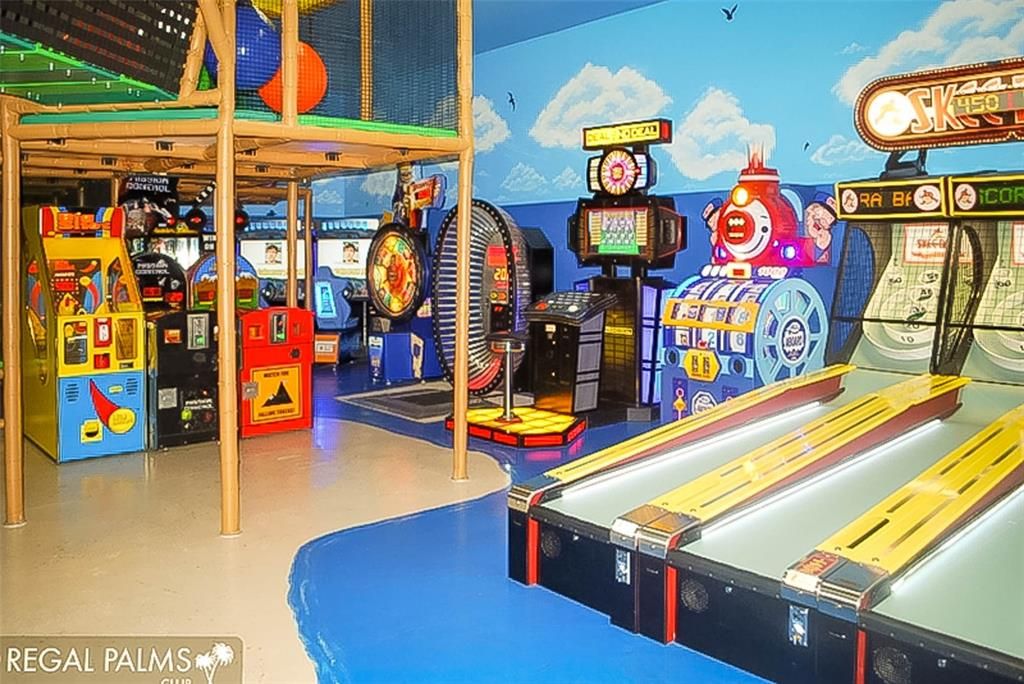 For Sale: $229,000 (4 beds, 3 baths, 1492 Square Feet)