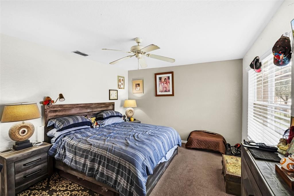 For Sale: $229,000 (4 beds, 3 baths, 1492 Square Feet)