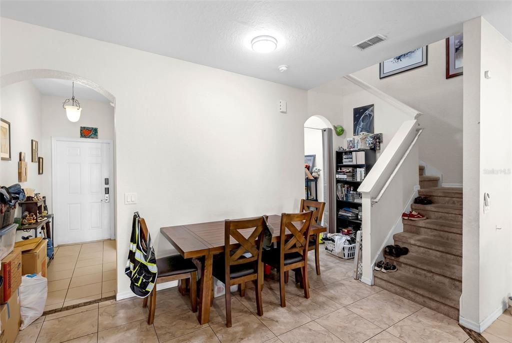 For Sale: $229,000 (4 beds, 3 baths, 1492 Square Feet)