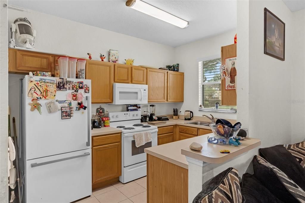 For Sale: $229,000 (4 beds, 3 baths, 1492 Square Feet)