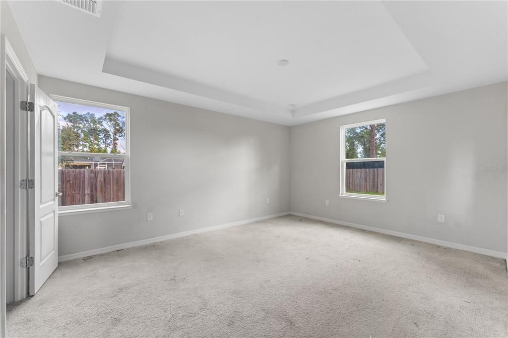 На продажу: $350,000 (3 спален, 2 ванн, 1606 Квадратных фут)