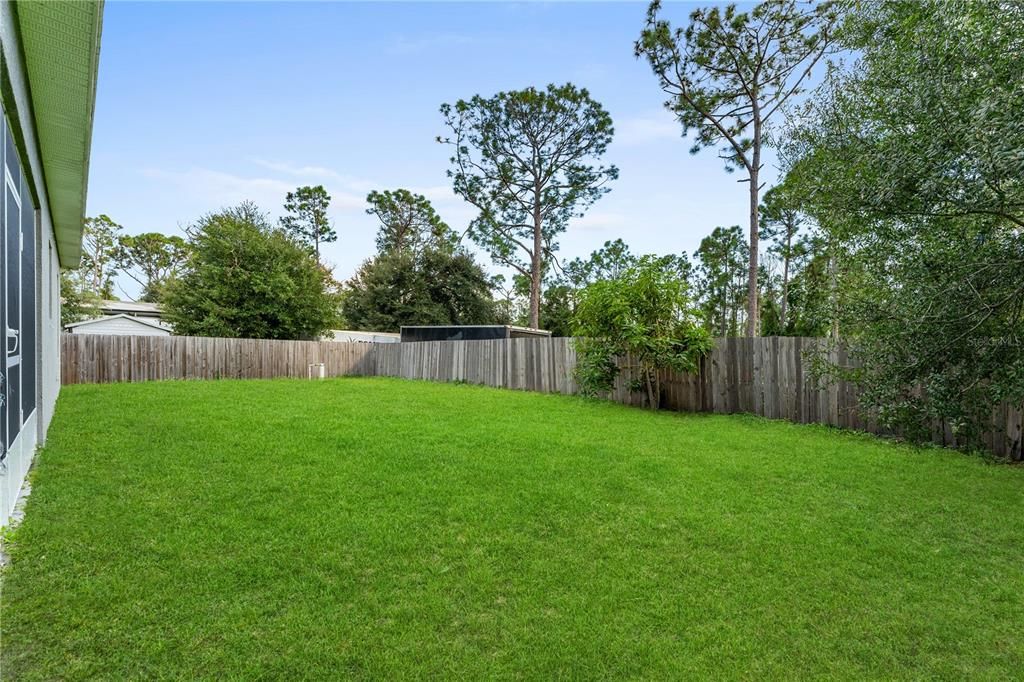 На продажу: $350,000 (3 спален, 2 ванн, 1606 Квадратных фут)