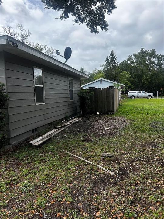 На продажу: $285,000 (3 спален, 1 ванн, 1204 Квадратных фут)