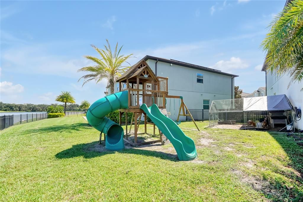 En Venta: $1,150,000 (7 camas, 5 baños, 5075 Pies cuadrados)