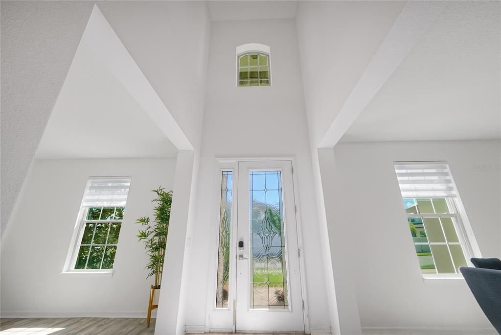 En Venta: $1,150,000 (7 camas, 5 baños, 5075 Pies cuadrados)