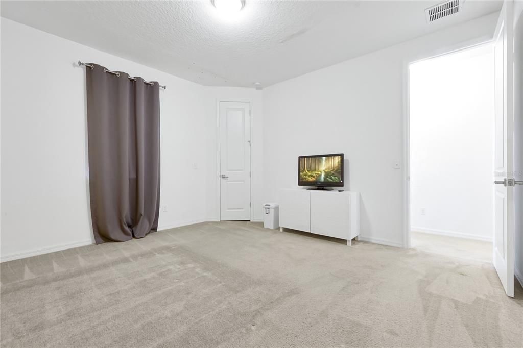 En Venta: $1,150,000 (7 camas, 5 baños, 5075 Pies cuadrados)