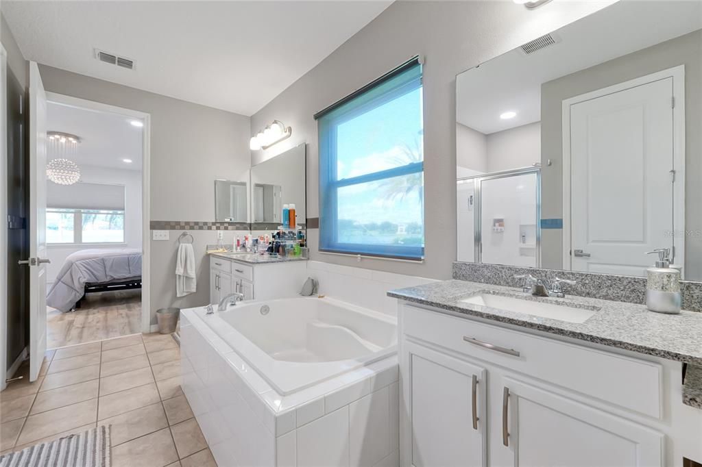 En Venta: $1,150,000 (7 camas, 5 baños, 5075 Pies cuadrados)