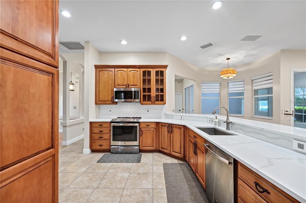 For Sale: $679,000 (4 beds, 2 baths, 2446 Square Feet)