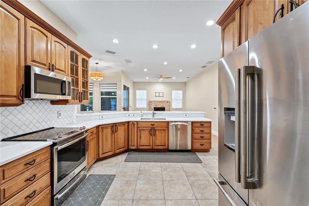 For Sale: $679,000 (4 beds, 2 baths, 2446 Square Feet)