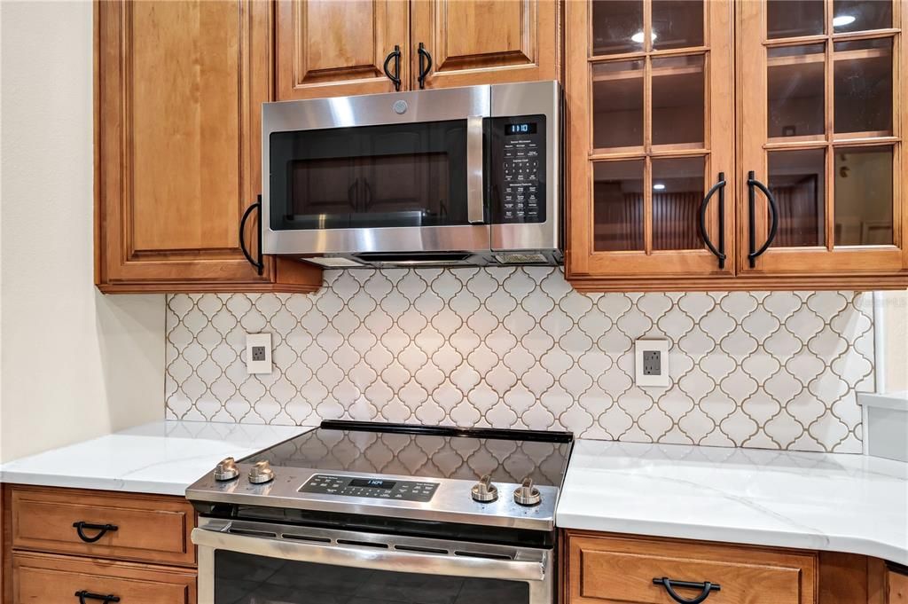 For Sale: $679,000 (4 beds, 2 baths, 2446 Square Feet)