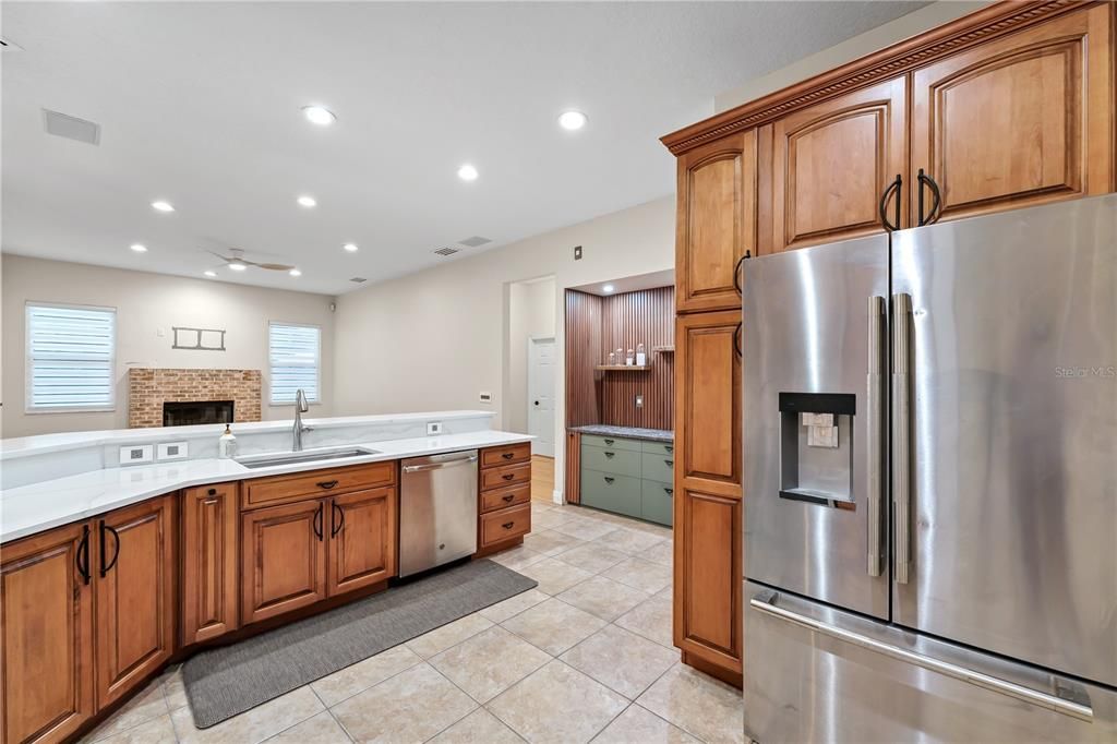 For Sale: $679,000 (4 beds, 2 baths, 2446 Square Feet)